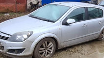 Dezmembrez Opel Astra H hatchback 4 usi facelift z...