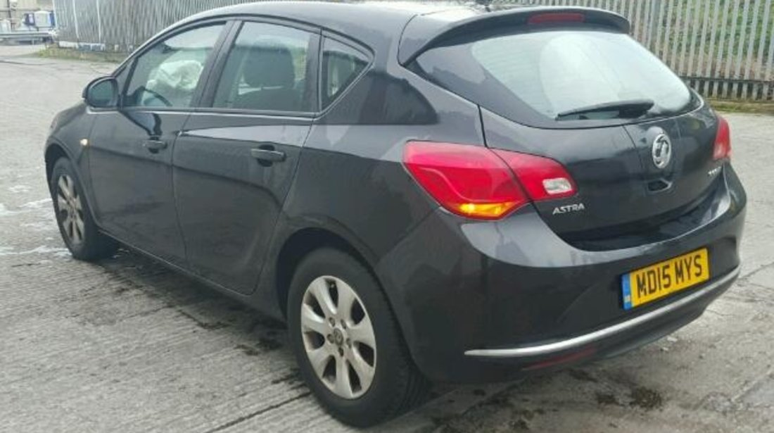 Dezmembrez Opel Astra j 1.6cdti