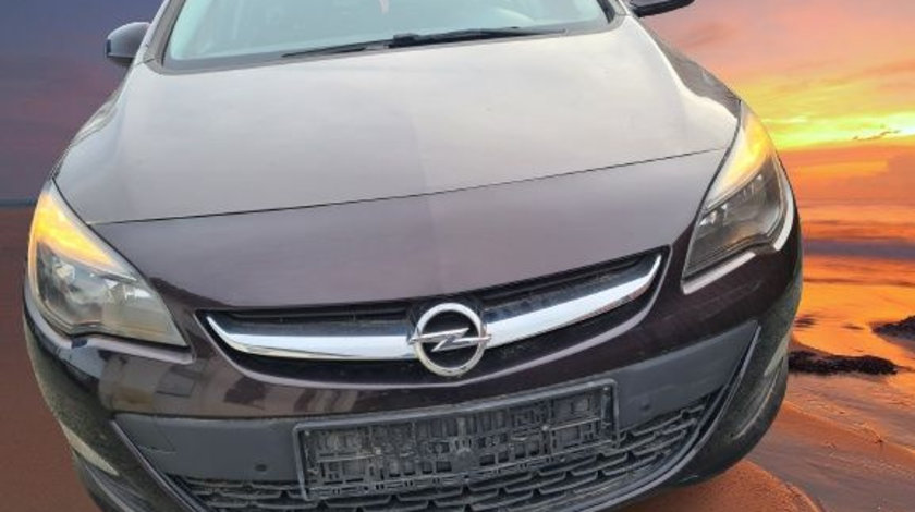 Dezmembrez Opel Astra J 1.6i sedan limuzina berlina z41c 148904 km