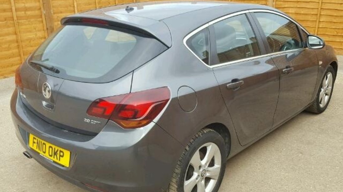 Dezmembrez Opel Astra j 2.0cdti