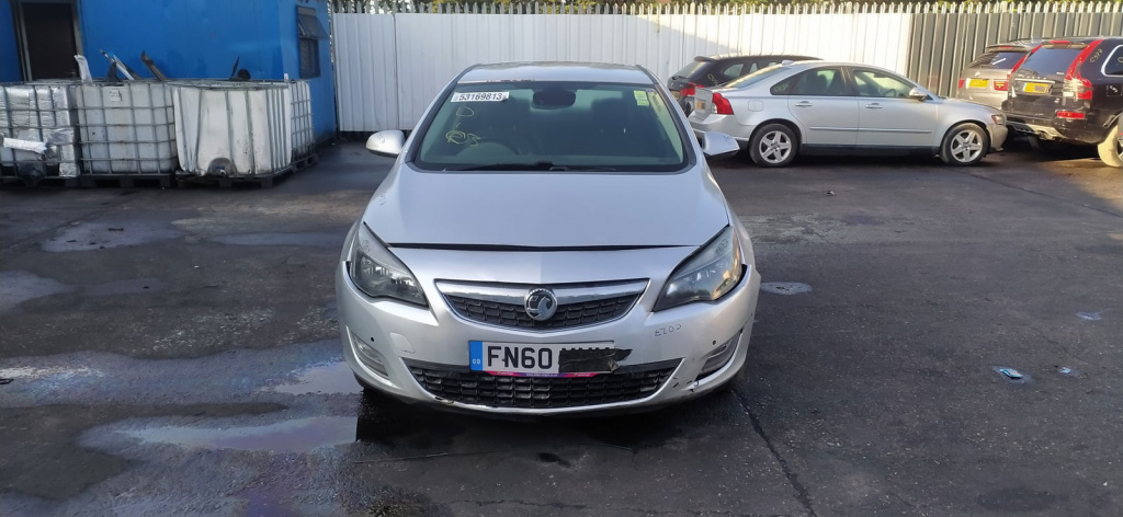 Dezmembrez Opel Astra J [Fabr 2009-2015]