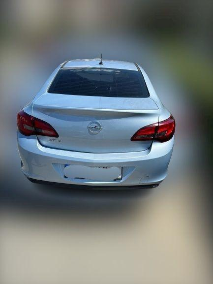 Dezmembrez Opel Astra J Facelift 2012-2018