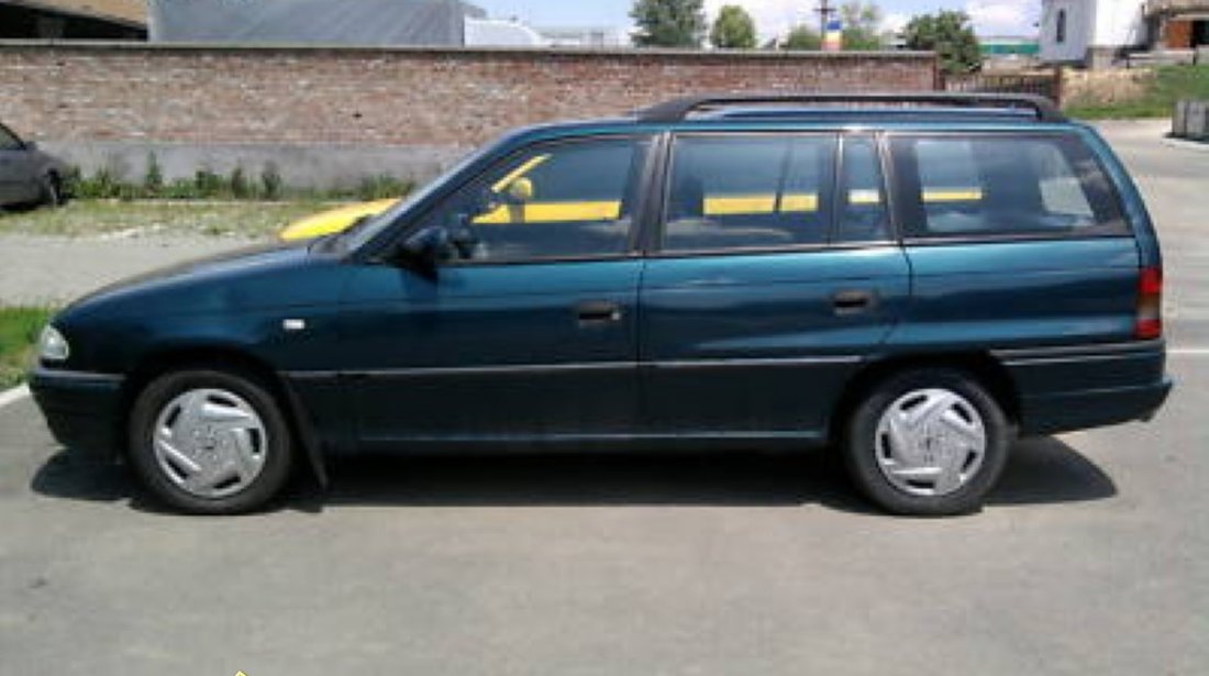 Dezmembrez opel astra opel vectra 1993 1996