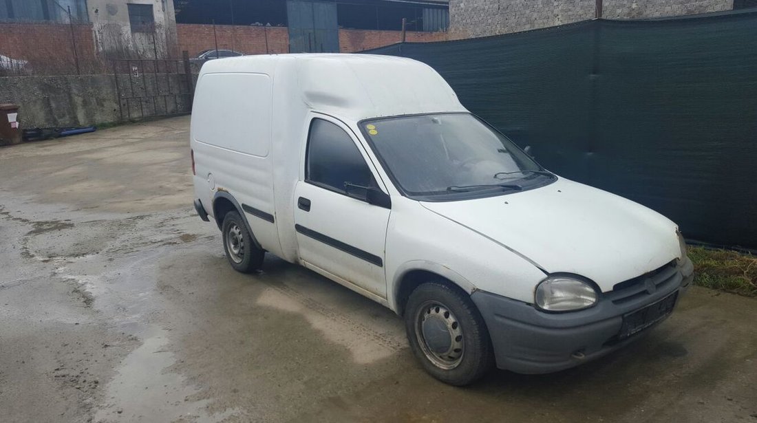 Dezmembrez Opel Combo 1.7 d an 1997