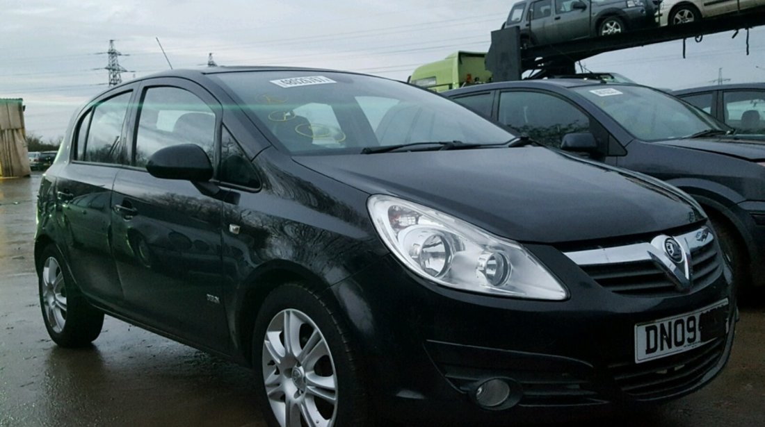 Dezmembrez Opel Corsa 2009 1.2benz