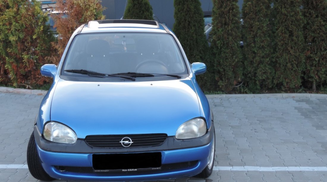 Dezmembrez opel corsa b, 1.0 benzina, an 1994-2000