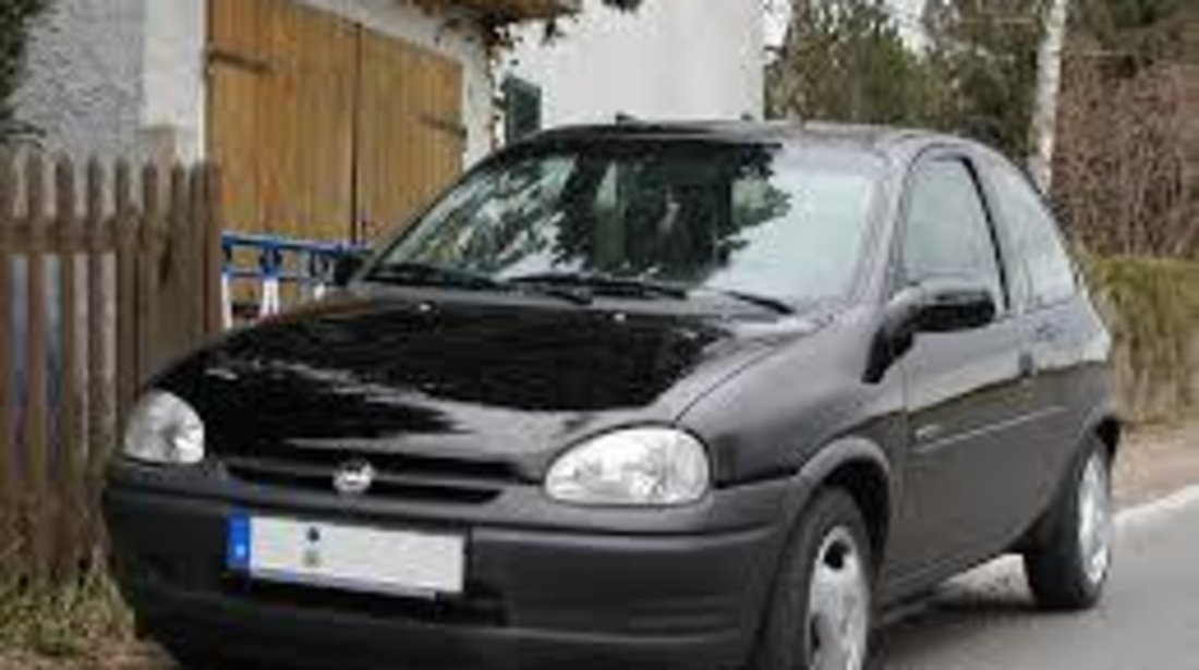 dezmembrez opel corsa b motor 1.0