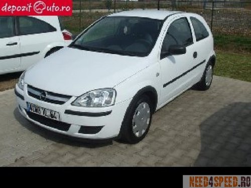 Dezmembrez opel corsa c 1.7 dti din 2003