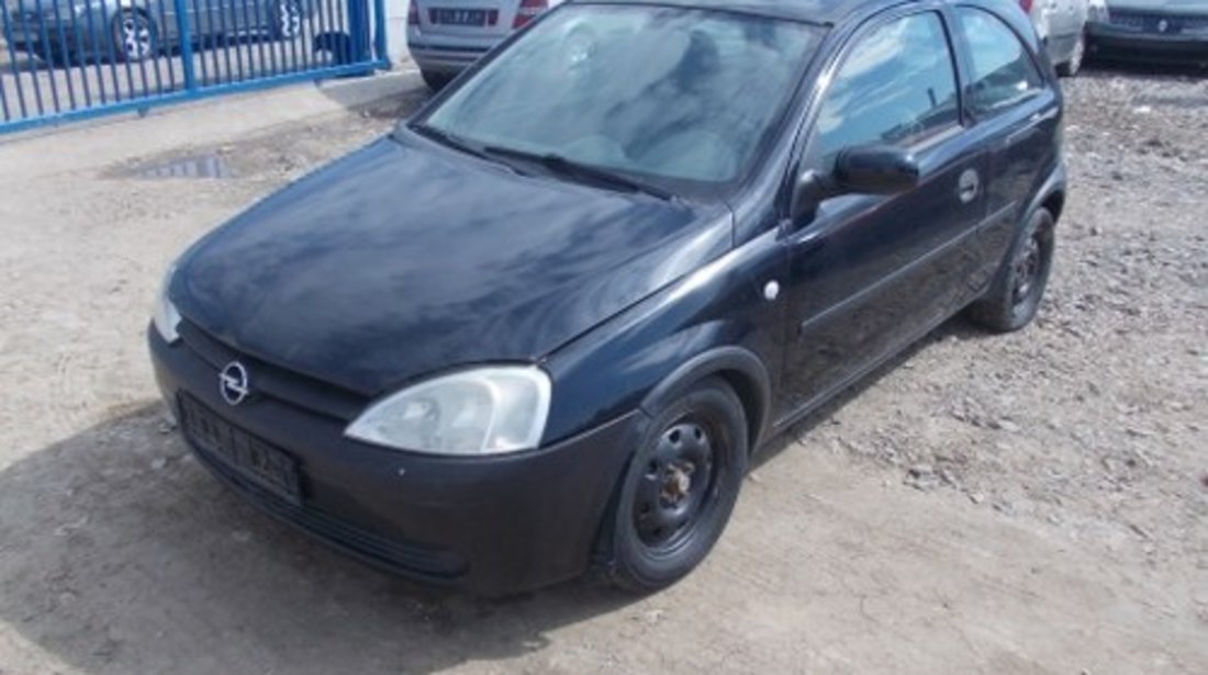 Dezmembrez Opel  Corsa C ,an 2002