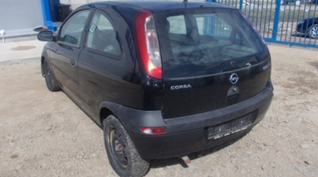 Dezmembrez Opel  Corsa C ,an 2002