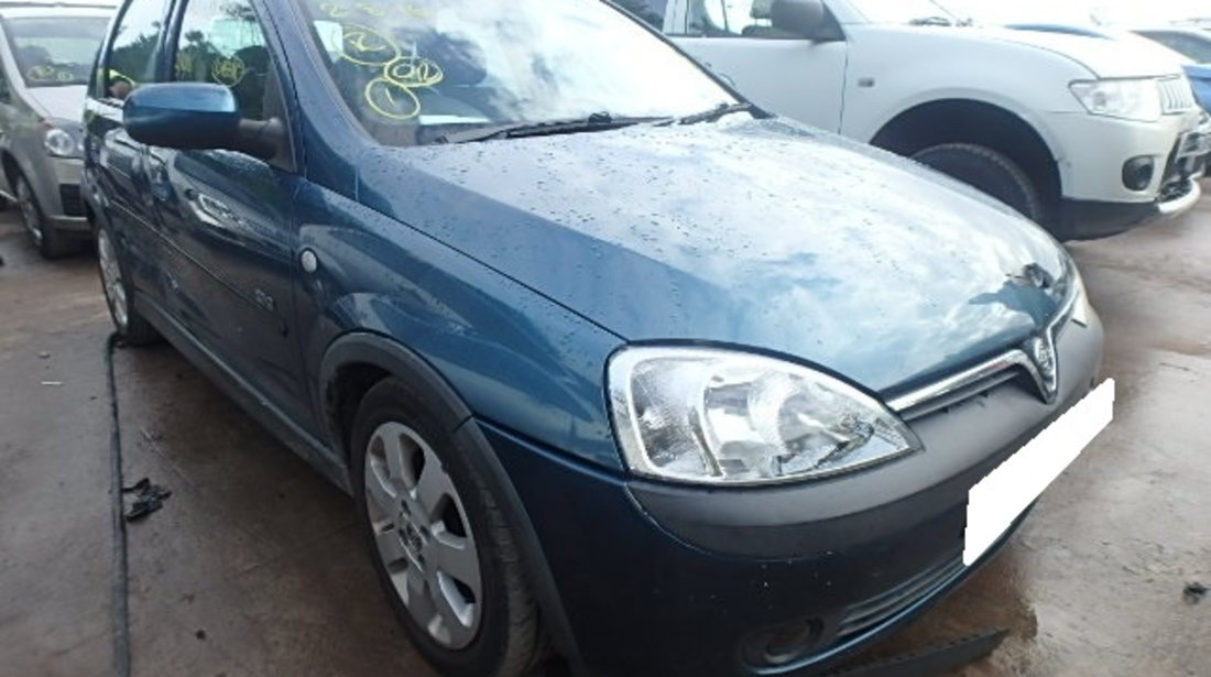 Dezmembrez Opel Corsa C an fabr. 2001, 1.2i