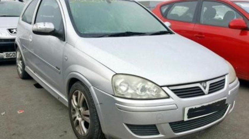 Dezmembrez Opel Corsa C