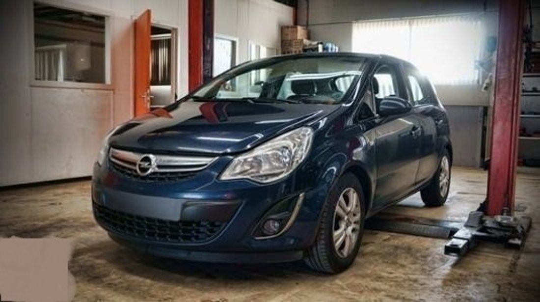 Dezmembrez opel corsa d 1.3 cdti (Facelift) an 2012