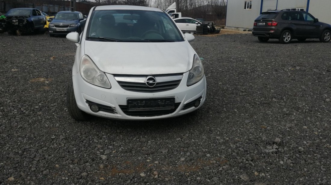 Dezmembrez Opel Corsa D 1.3 cdti motor Z13DTH 2008