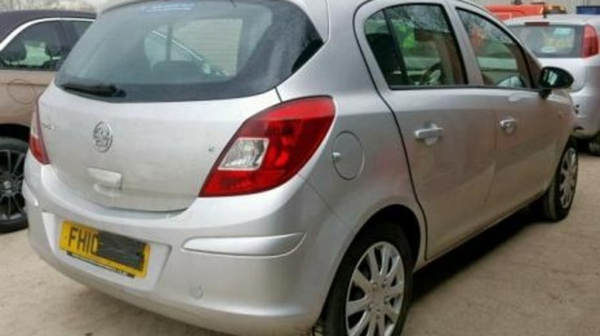 Dezmembrez Opel Corsa D 1.3 cdti