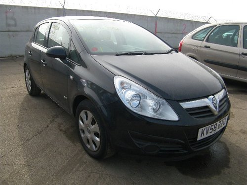 Dezmembrez opel corsa d 1.3cdti an 2010