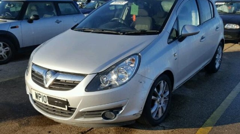 Dezmembrez Opel Corsa D 1.b