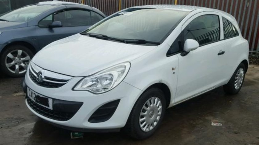 Dezmembrez Opel Corsa D coupe, 1.0benzina