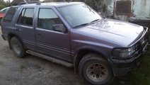 Dezmembrez Opel Frontera A 1996 4+1 usi , 4x4 , 2....