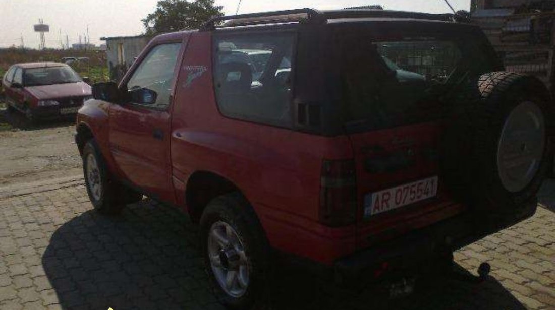 Dezmembrez Opel Frontera A 2 usi 2 5 tds Piese Opel frontera