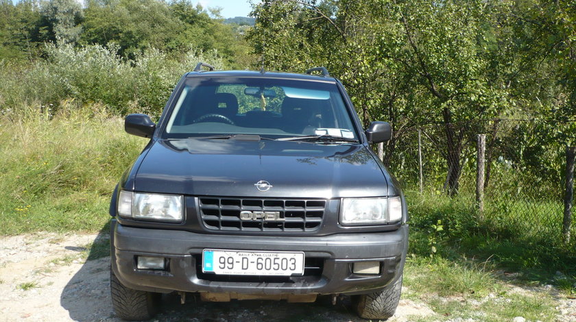 Dezmembrez Opel Frontera B 2 2 Dlt Full Option 2002