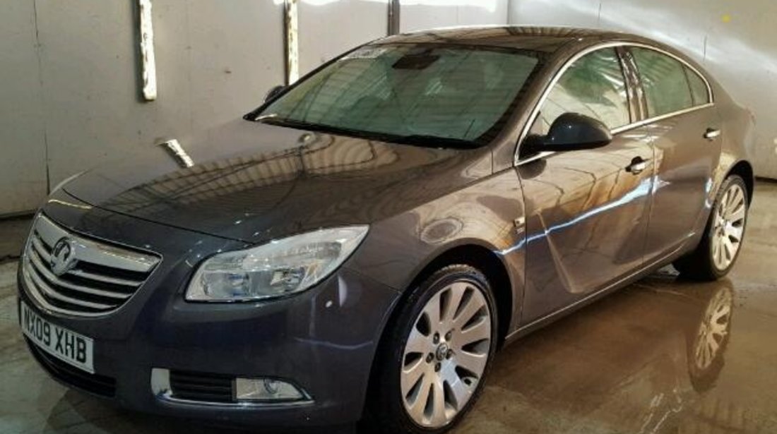 Dezmembrez Opel Insignia 1.8benzina 2009