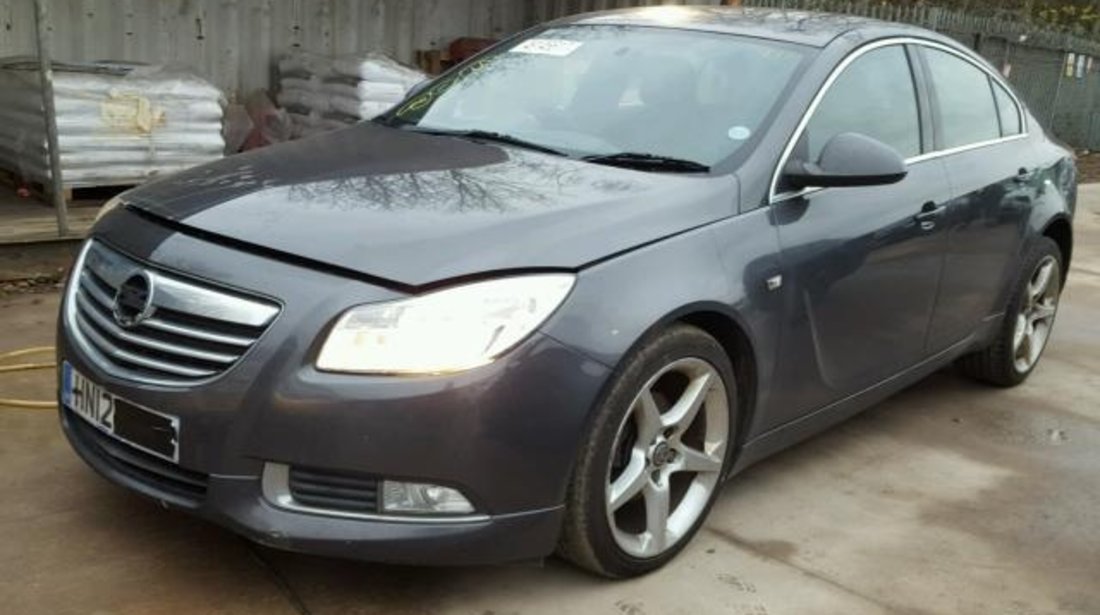 Dezmembrez Opel Insignia 2.0cdti 2012