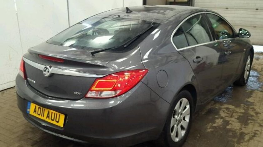 Dezmembrez Opel Insignia 2011 2.0d