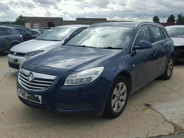 Dezmembrez Opel Insignia combi 2.0 dti