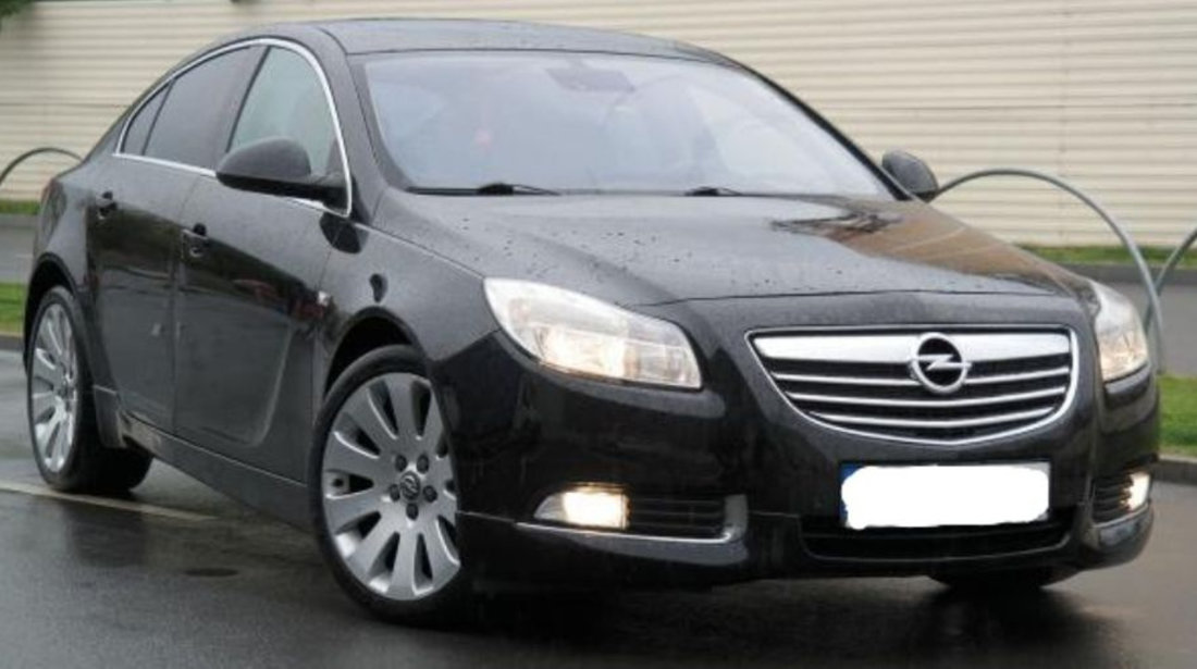 Dezmembrez Opel Insignia hatchback 2.0 cdti 163 cp 120 kw A20DTH