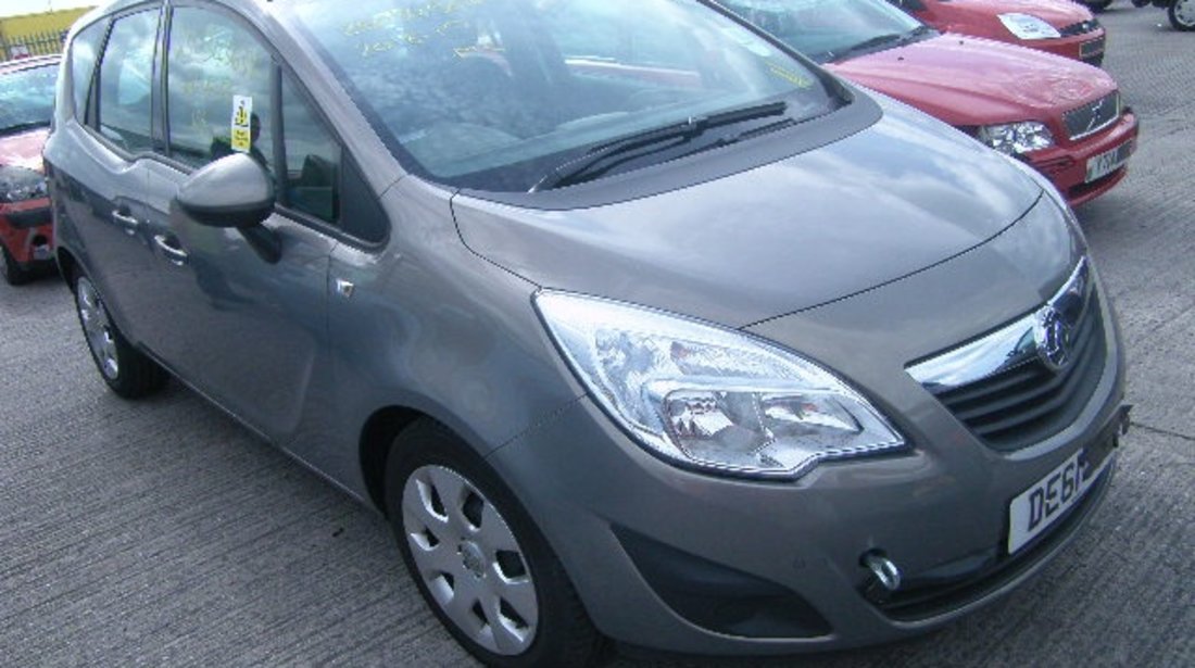 Dezmembrez Opel Meriva, 1.3cdti, orice piesa!