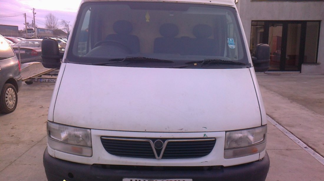 DEZMEMBREZ OPEL MOVANO 2 2DTI AN 2002