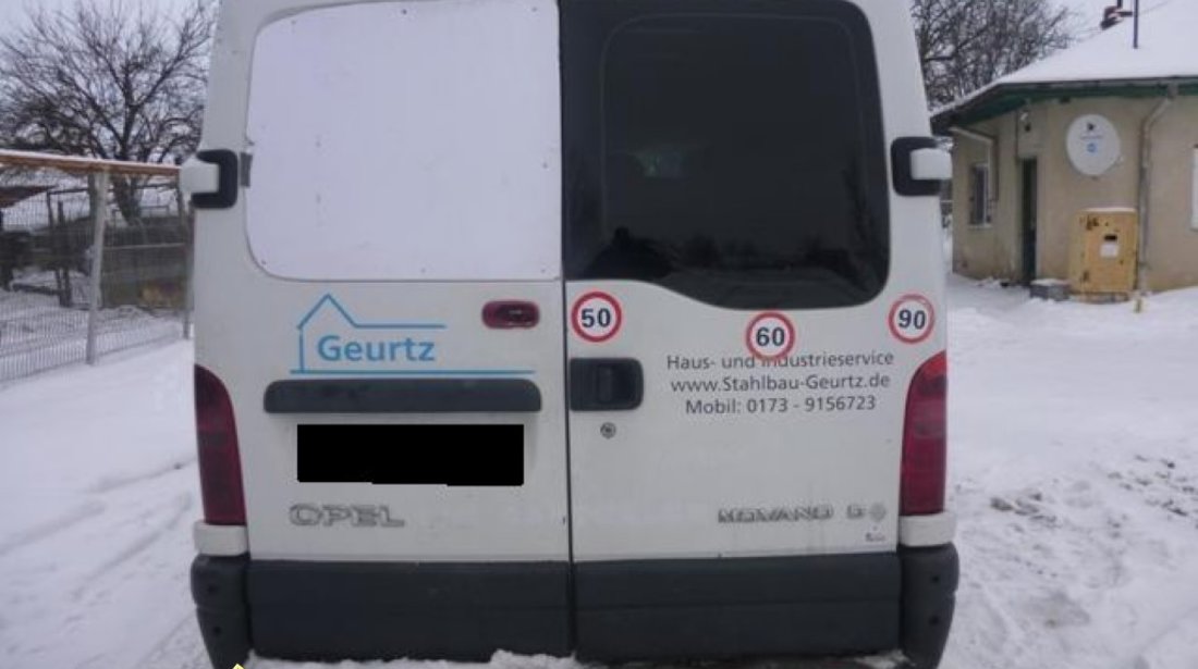 Dezmembrez Opel Movano