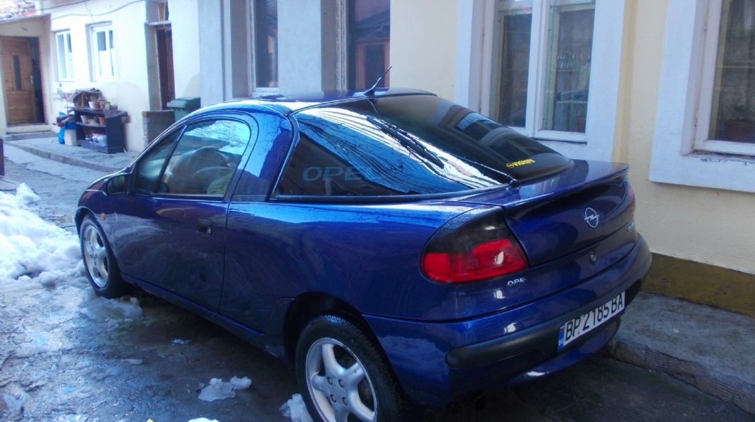 Dezmembrez opel tigra 1 6 16 v si 1.4 16 v