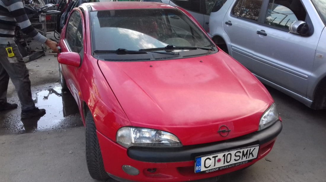 Dezmembrez Opel TIGRA A (95) 1994 - 2000 1.4 16V Benzina