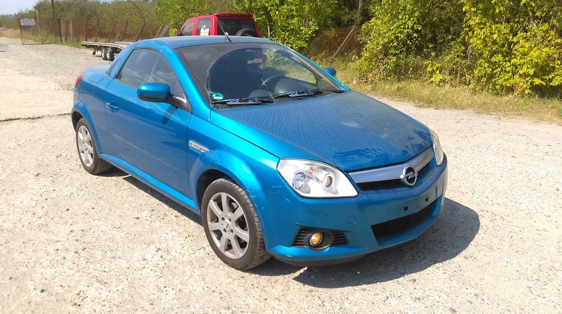 Dezmembrez Opel Tigra B