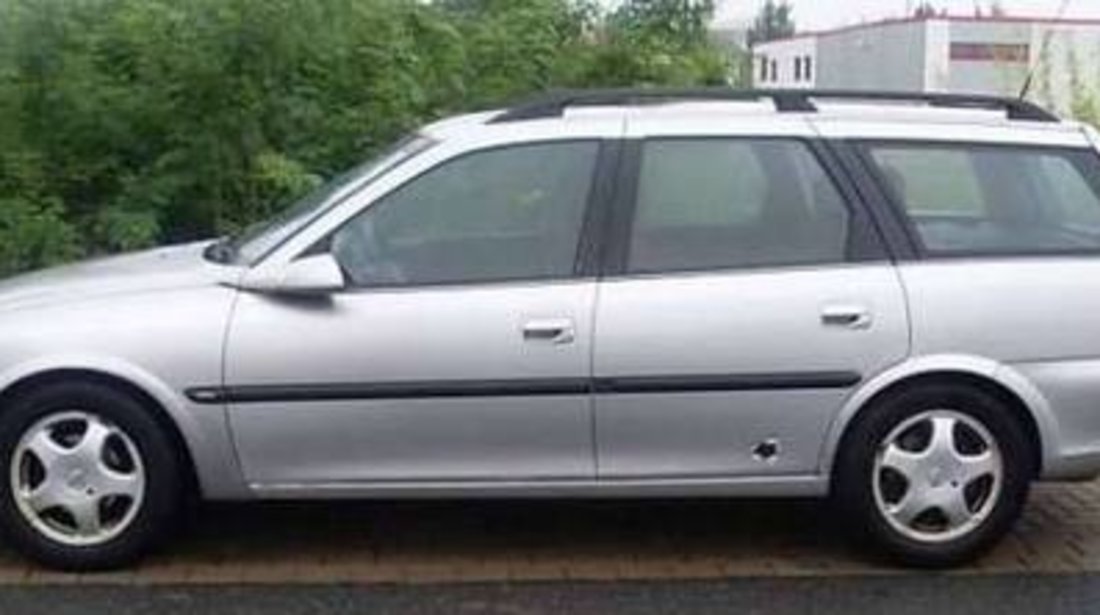 Dezmembrez Opel Vectra B 2.0 Diesel 1.6 benzina