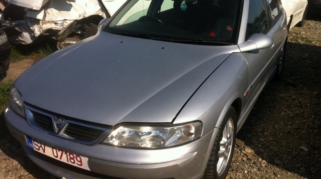 DEZMEMBREZ OPEL VECTRA B 2 0I AN 2000