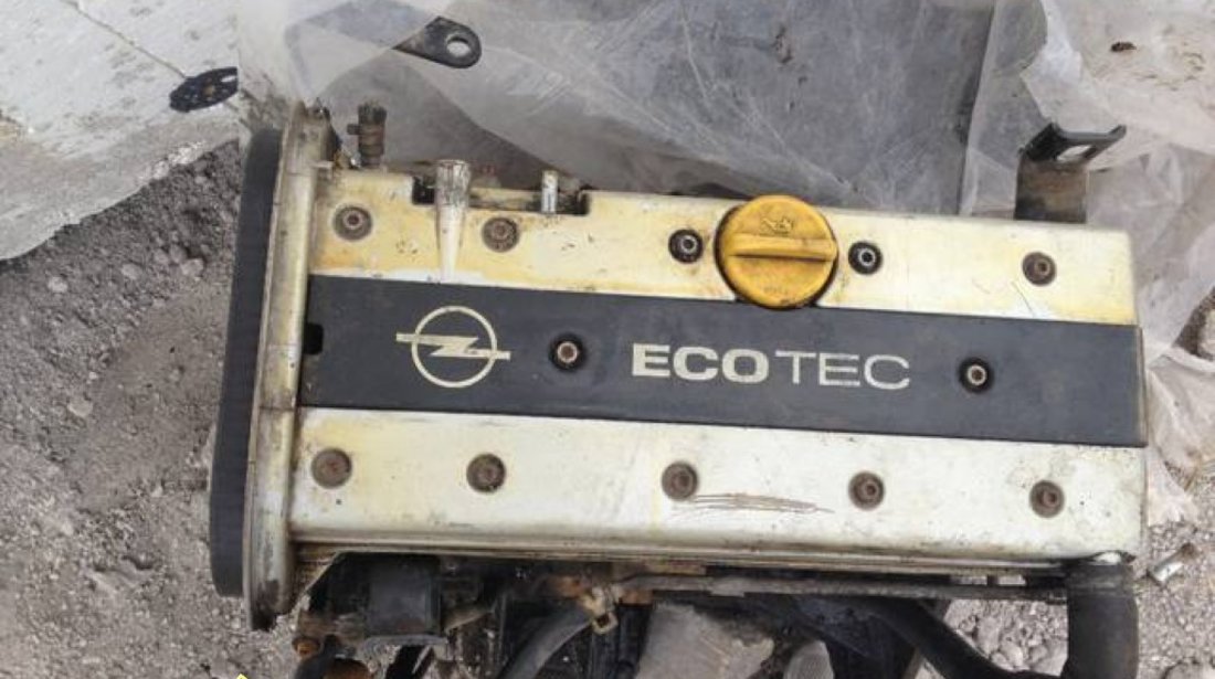 Dezmembrez Opel Vectra b motor 1.8 benzina 16v an 2000