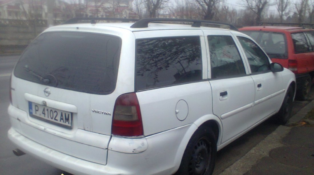 Dezmembrez Opel Vectra B1 si B2 2 0 si 2 2 DTH