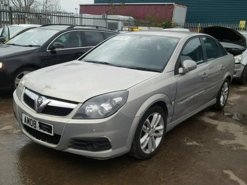 Dezmembrez Opel Vectra C 1.9cdti Z19DTH