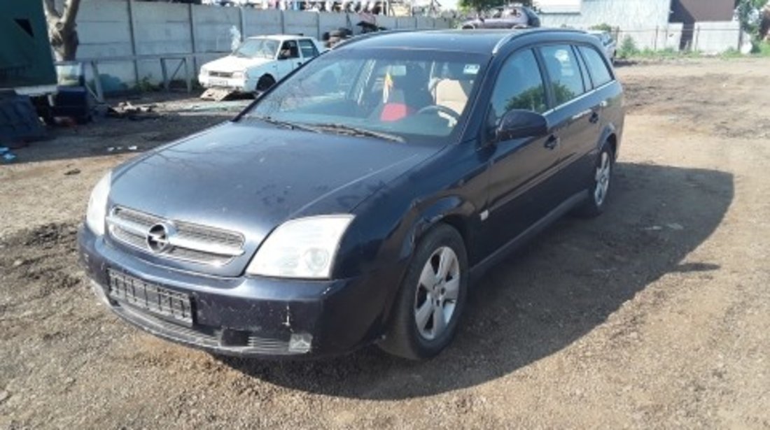 Dezmembrez Opel Vectra C, an 2004