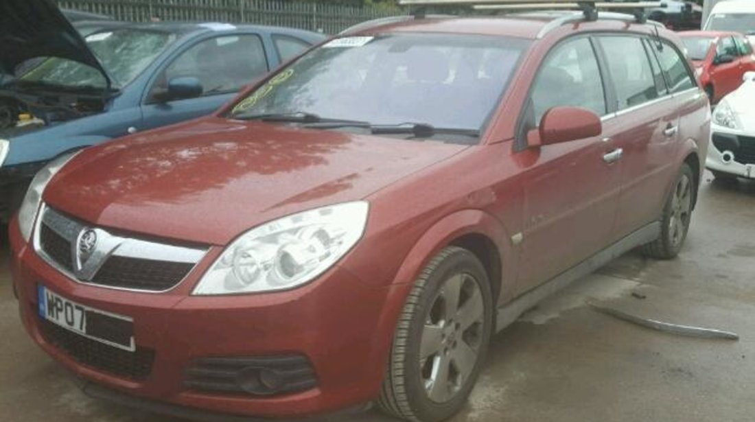 Dezmembrez Opel Vectra C combi 1.9cdti