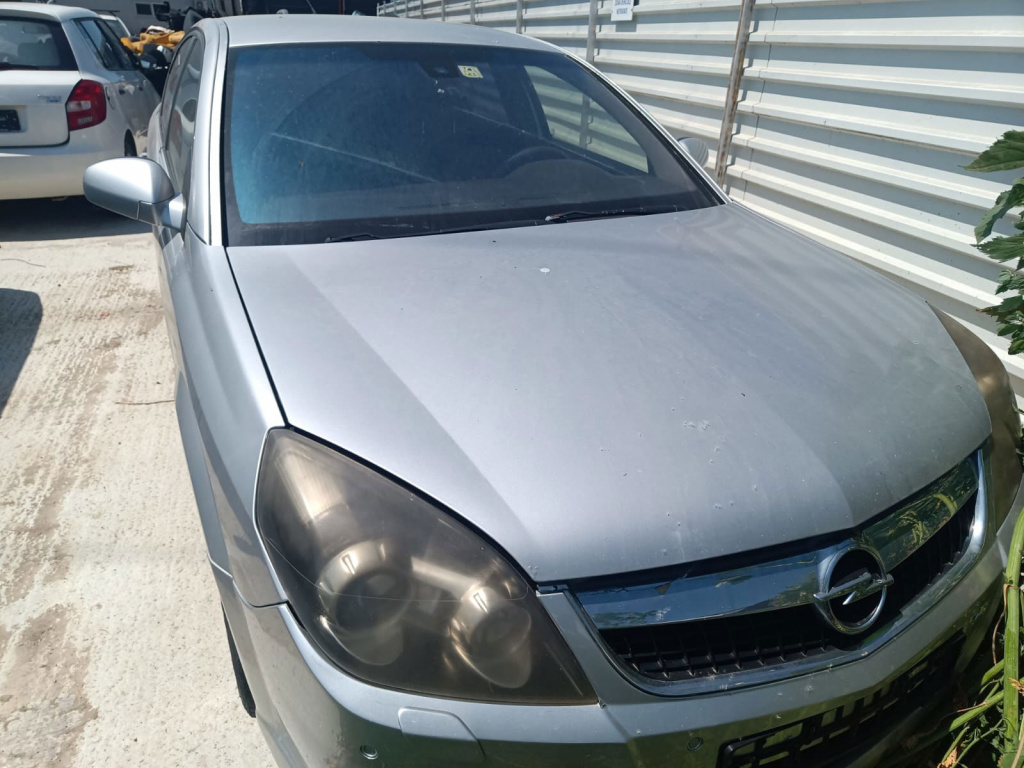 Dezmembrez Opel Vectra C [Fabr 2003-2008]