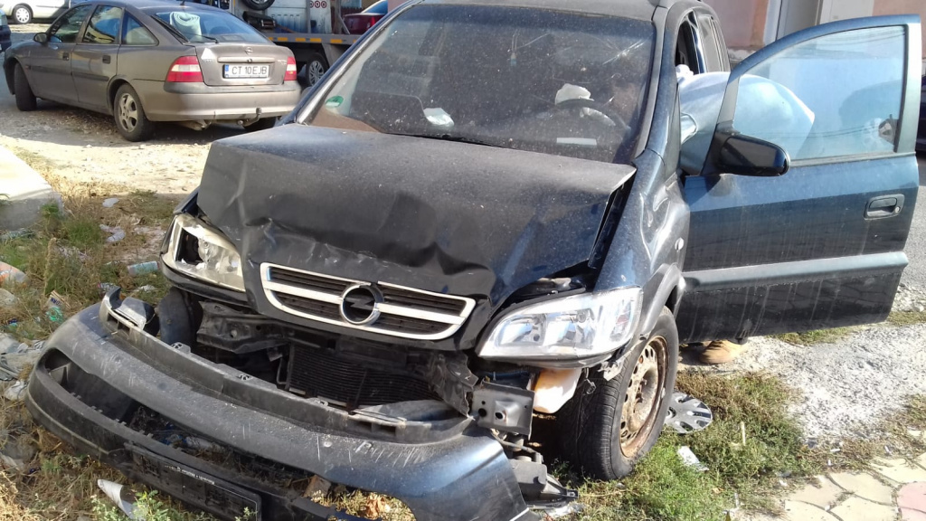 Dezmembrez Opel ZAFIRA A (F75) 1999 - 2005 1.8 16V Z 18 XE( CP: 125, KW: 92, CCM: 1796 ) Benzina