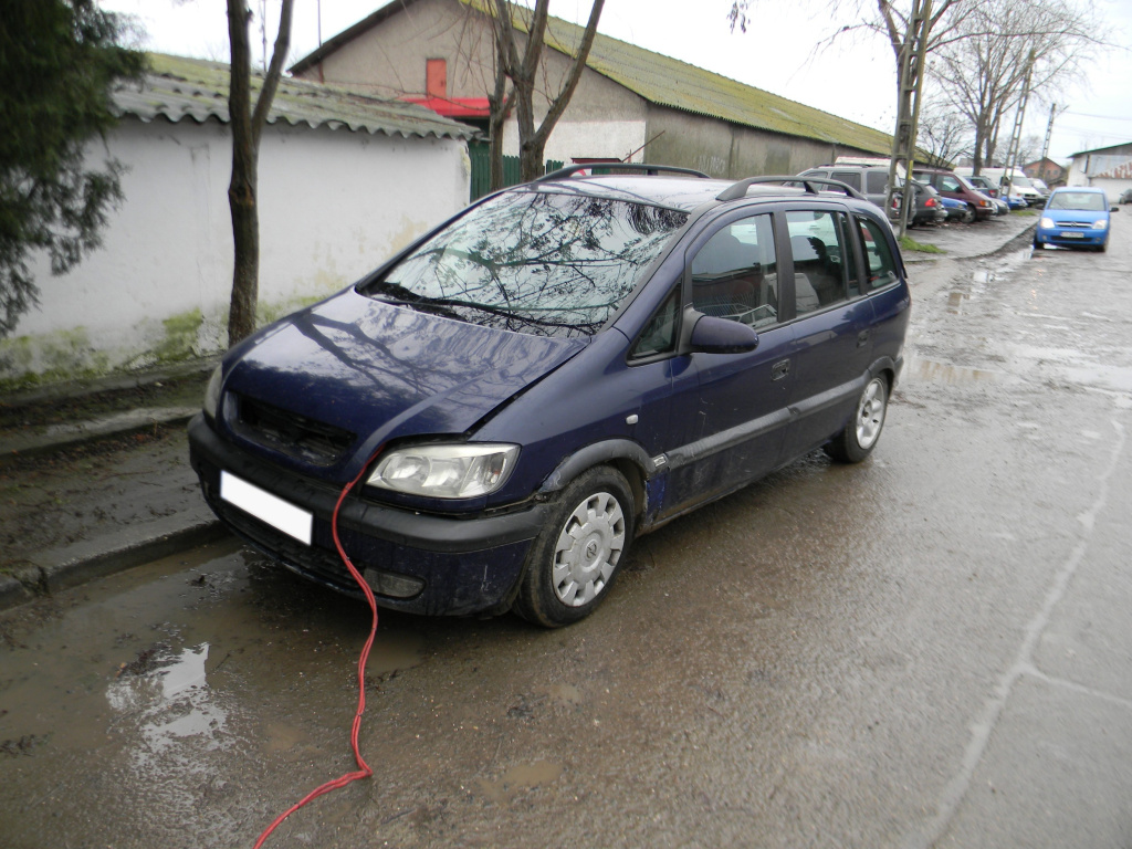 Dezmembrez Opel ZAFIRA A (F75) 1999 - 2005 2.0 DI 16V X 20 DTL ( CP: 82, KW: 60, CCM: 1995 ) Motorina