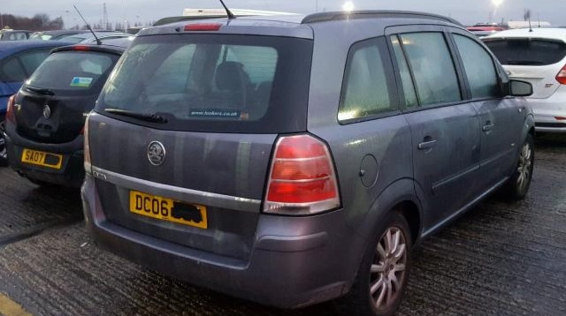 Dezmembrez Opel Zafira B 1.6benzina