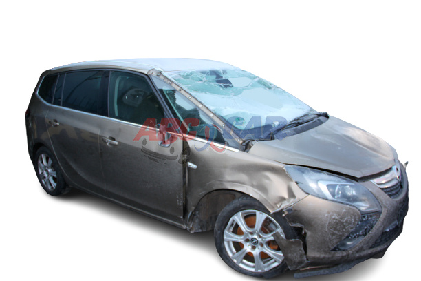 Dezmembrez Opel Zafira C tourer 2.0 CDTI 2011-2016