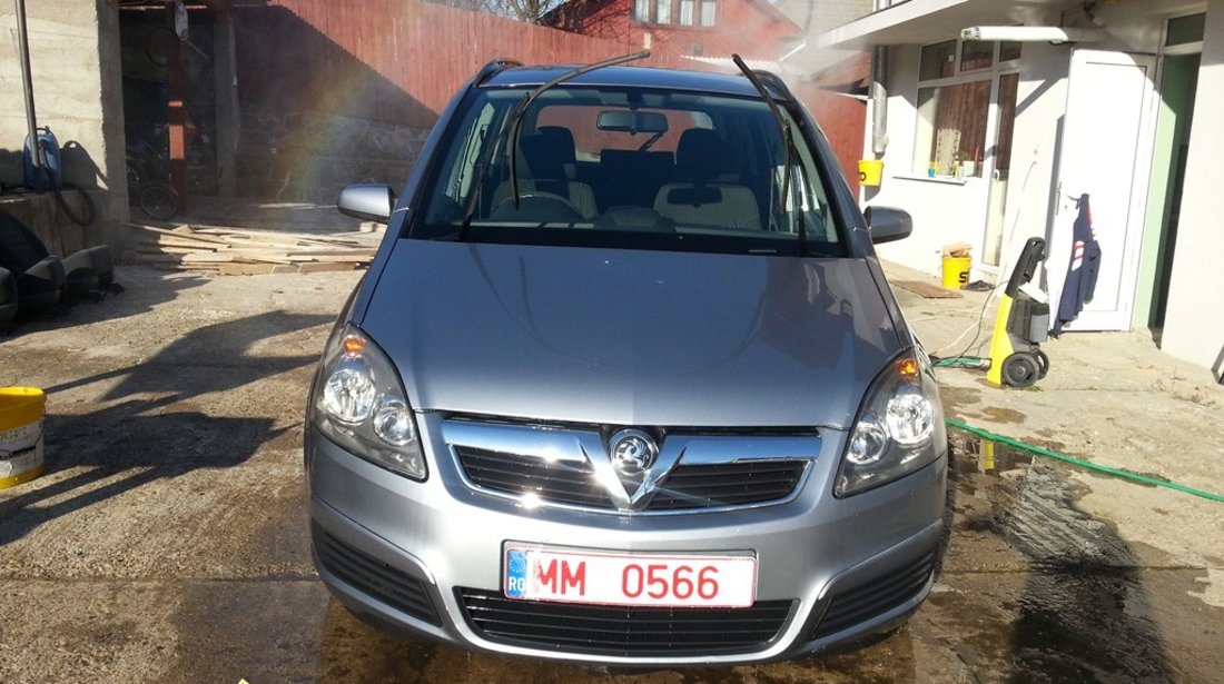 DEZMEMBREZ OPEL ZAFIRA DIESEL 1 9 CDTI DIN ANUL 2007 IMPECABILA motor OPEL ZAFIRA