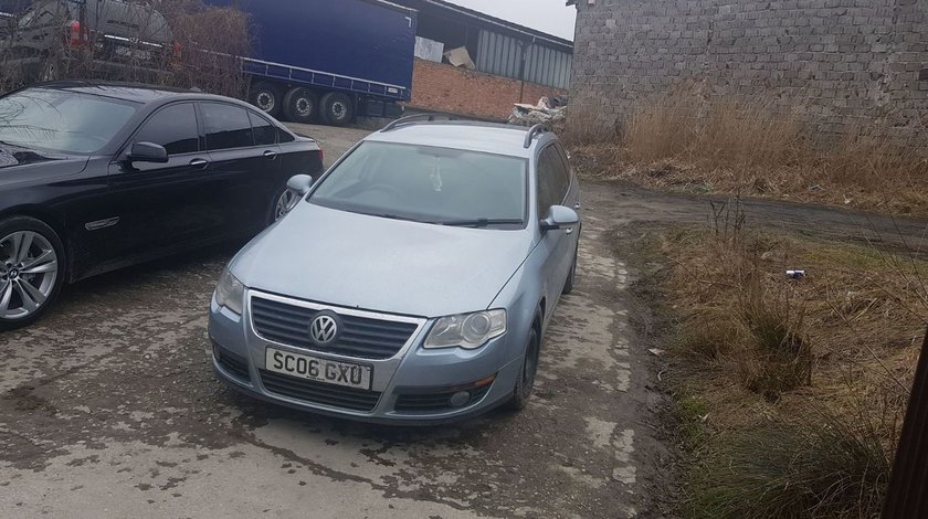 Dezmembrez Passat B6 2.0 tdi BXE 105 cp an 2006